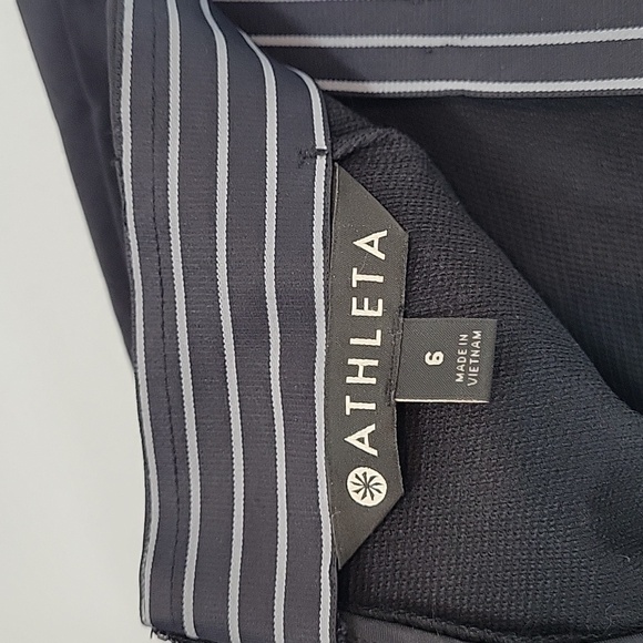 353450 Athleta Wander Slim Ankle pants side pockets in Black - Picture 7 of 11